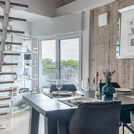 Bunker Loft Messe Self Check-in